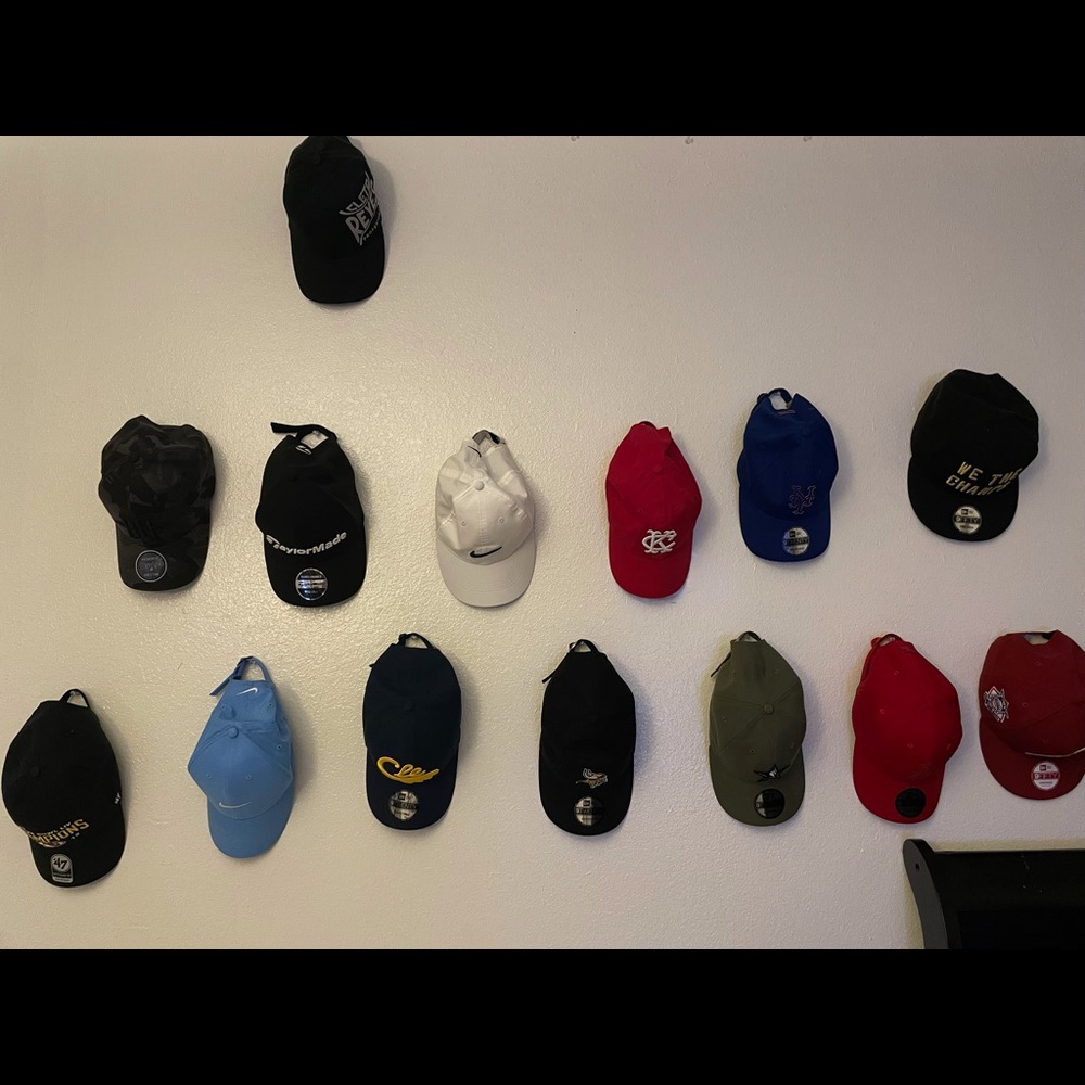 Adjustable cap. New era & 47 brand